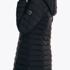 NWT Nautica Puffer Jacket with removable hood
